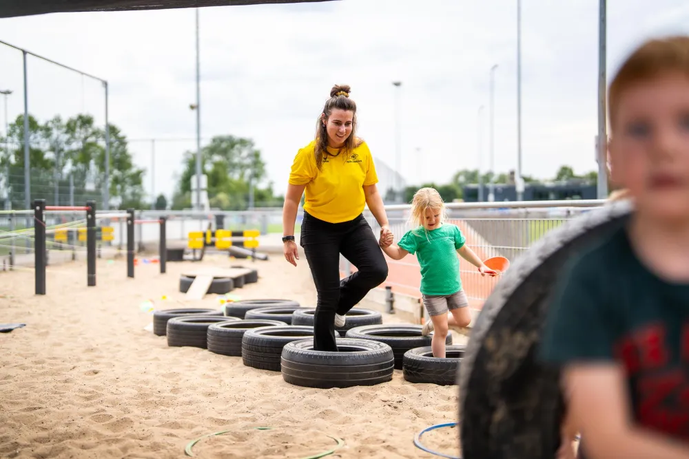 YellowBellies buitenspeelse kinderopvang Oudewater BSO Oudewater buitenschoolse opvang Oudewater naschoolse opvang Oudewater sport BSO gezonde BSO gezonde kinderopvang Oudewater
