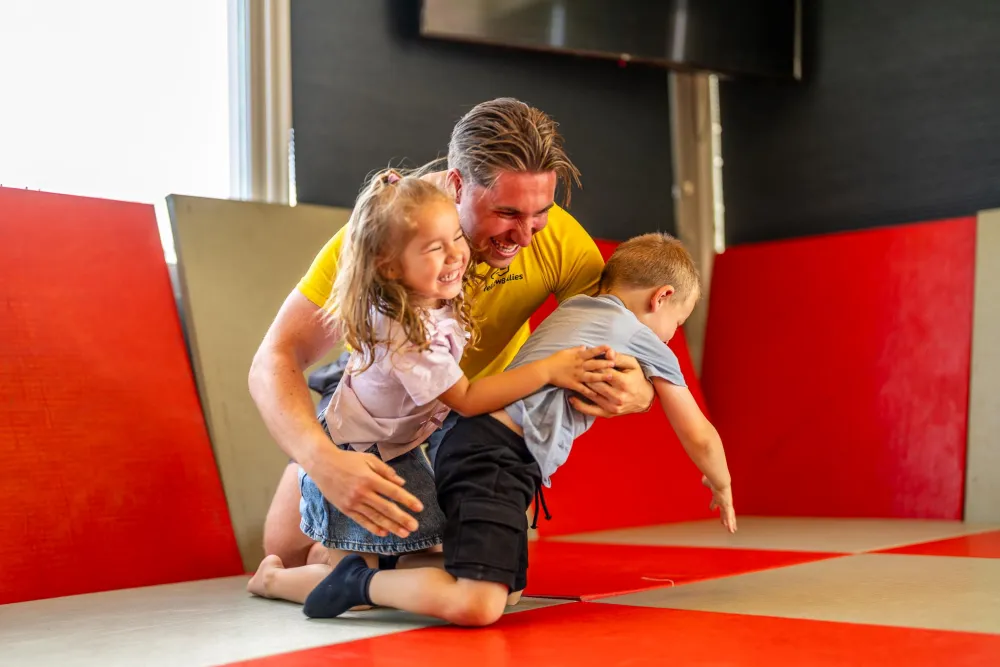 YellowBellies buitenspeelse kinderopvang BSO Woerden buitenschoolse opvang Woerden naschoolse opvang Woerden sport BSO gezonde BSO Woerden