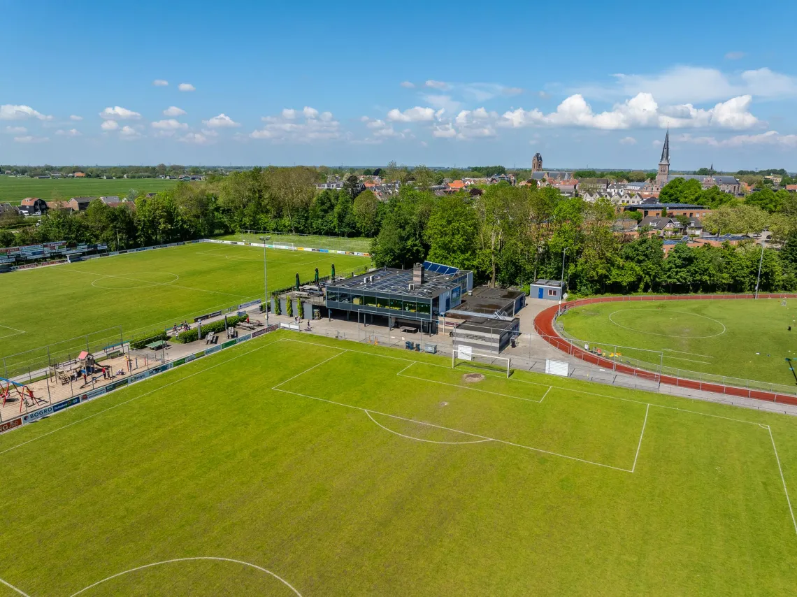 YellowBellies buitenspeelse kinderopvang BSO Oudewater locatie FC Oudewater
