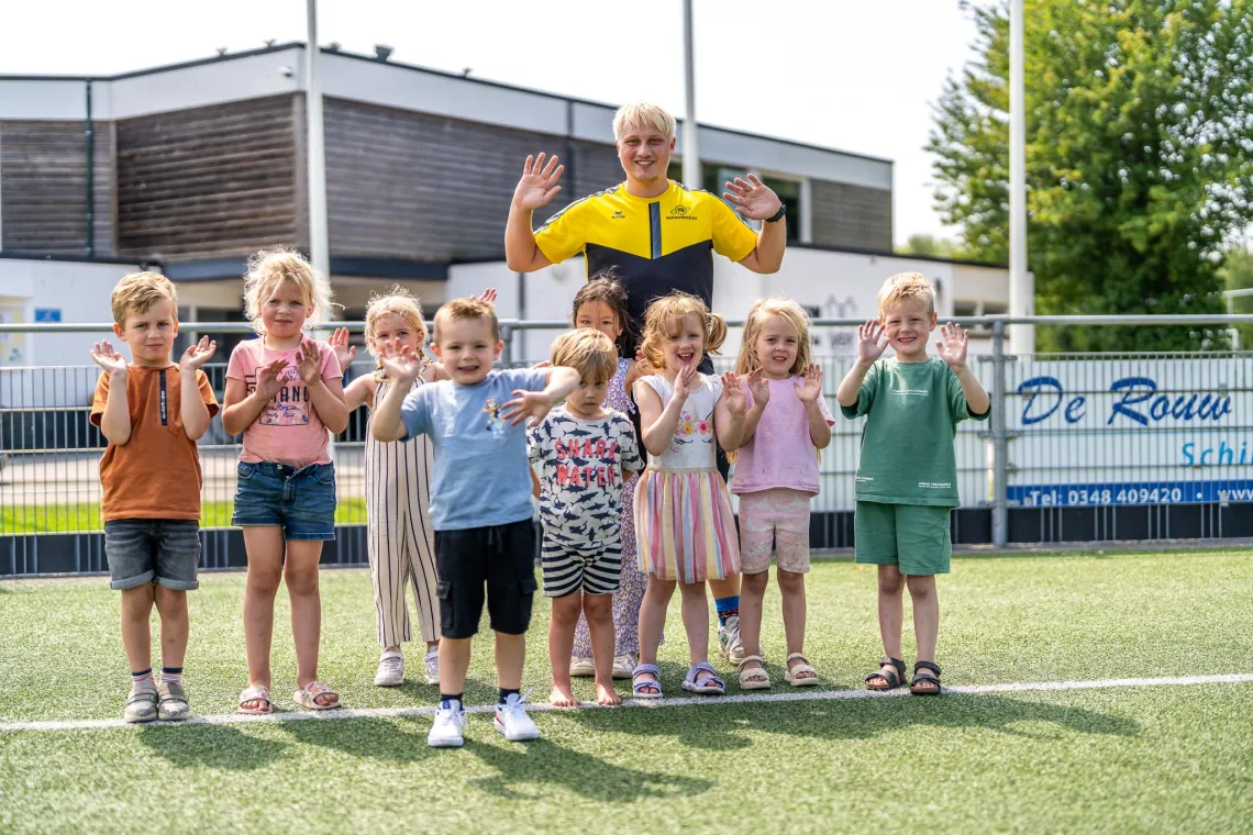 YellowBellies buitenspeelse kinderopvang BSO Woerden buitenschoolse opvang Woerden naschoolse opvang Woerden sport BSO gezonde BSO Woerden
